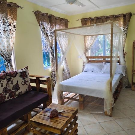 Mount Zion Guest House, Mtwapa Mtomondoni مومباسا المظهر الخارجي الصورة