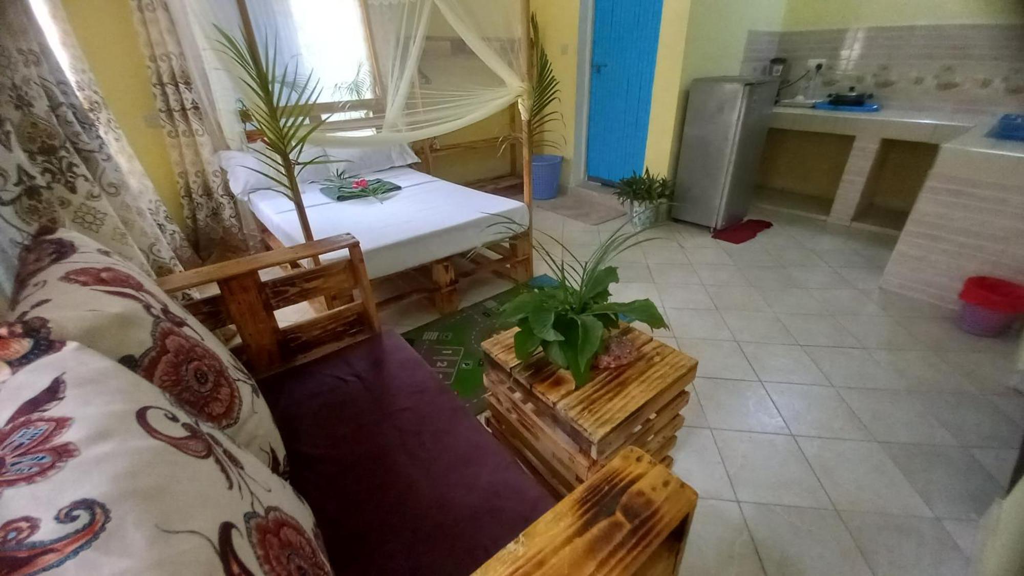 Mount Zion Guest House, Mtwapa Mtomondoni مومباسا المظهر الخارجي الصورة