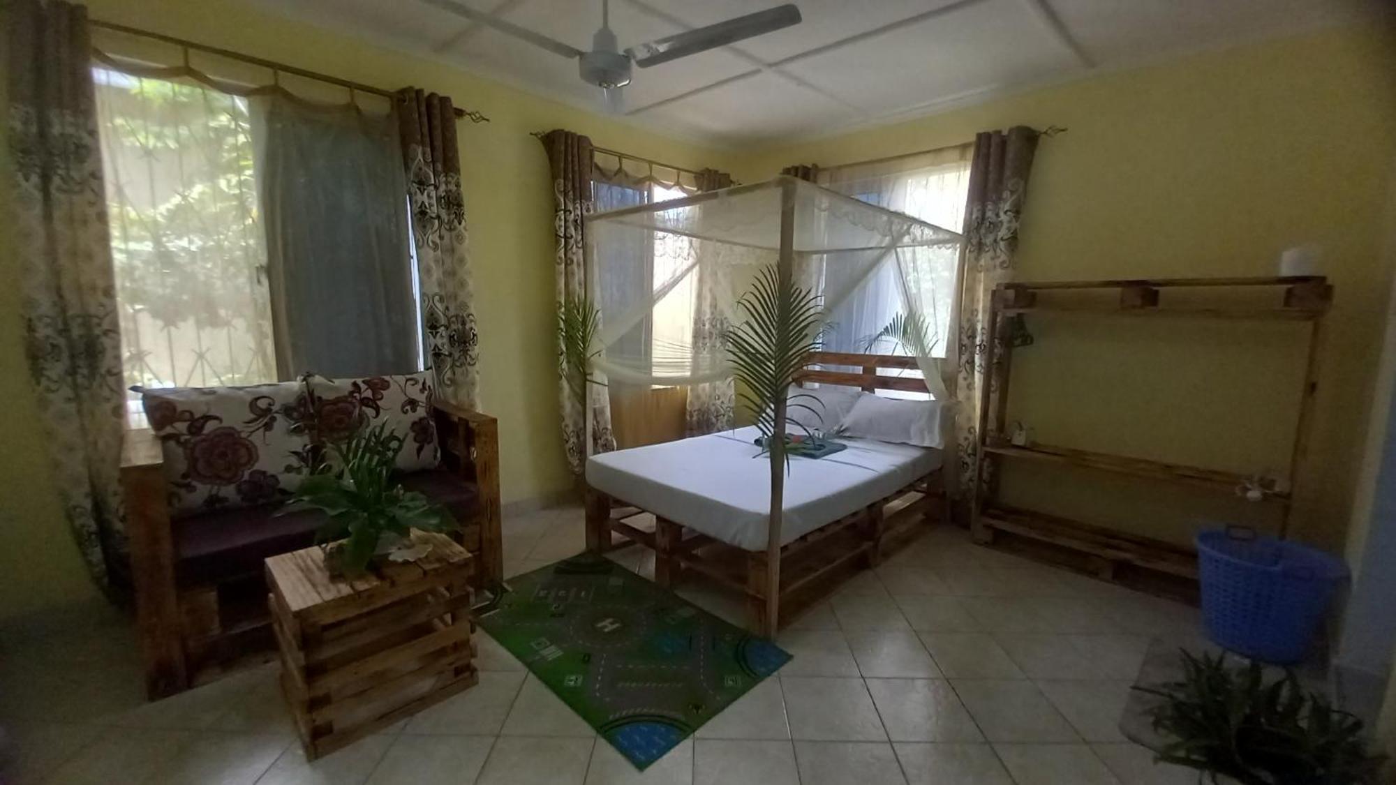 Mount Zion Guest House, Mtwapa Mtomondoni مومباسا المظهر الخارجي الصورة