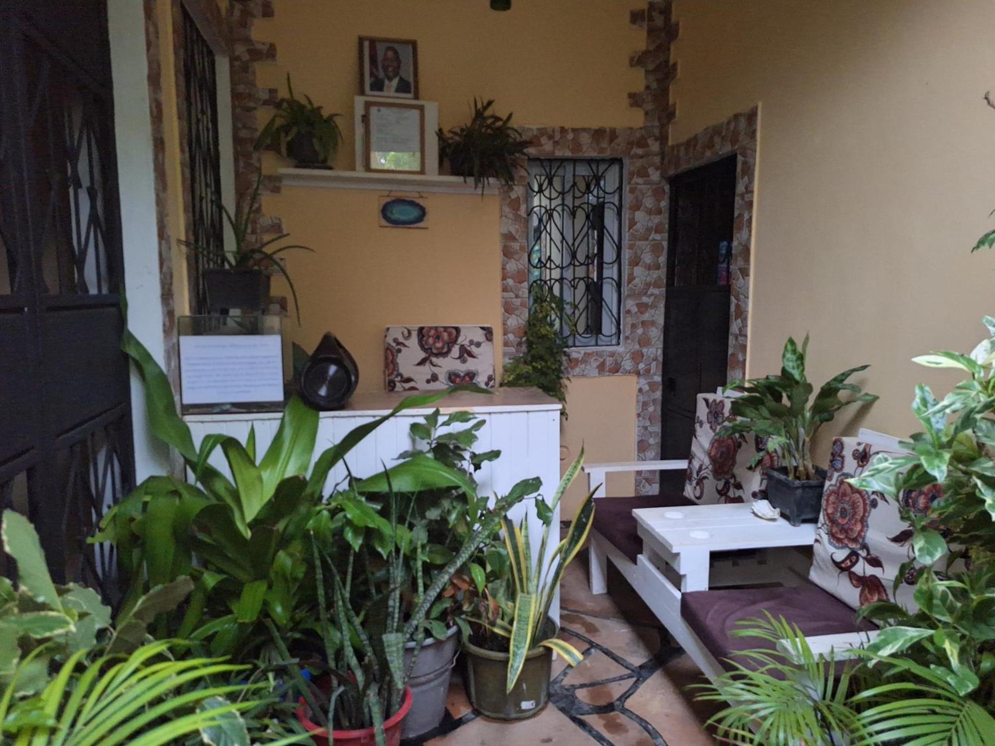 Mount Zion Guest House, Mtwapa Mtomondoni مومباسا المظهر الخارجي الصورة