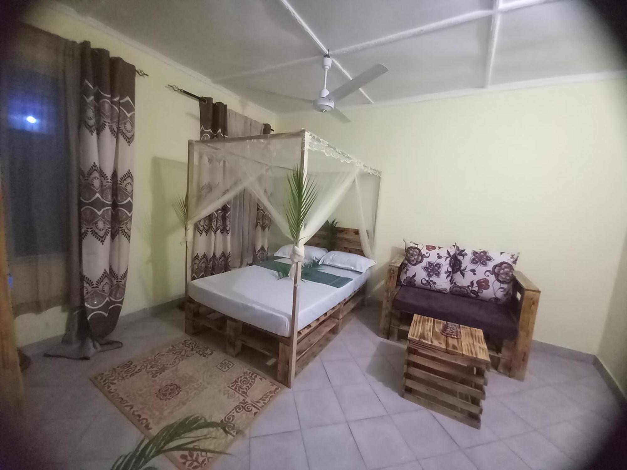Mount Zion Guest House, Mtwapa Mtomondoni مومباسا المظهر الخارجي الصورة